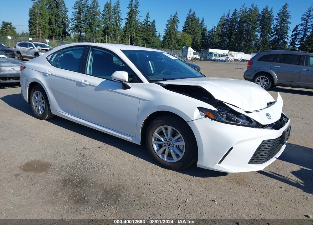 2025 TOYOTA CAMRY LE VIN: 4T1DAACK0SU504427