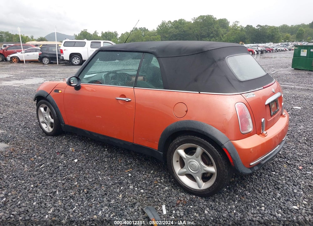 2006 MINI COOPER VIN: WMWRF335X6TF64812