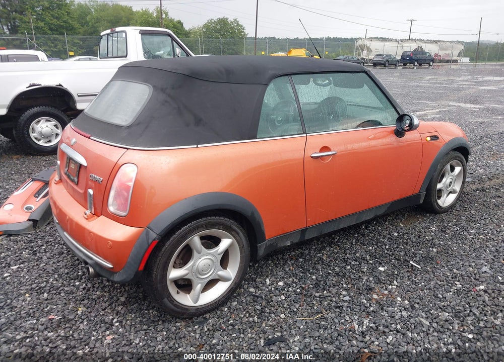 2006 MINI COOPER VIN: WMWRF335X6TF64812