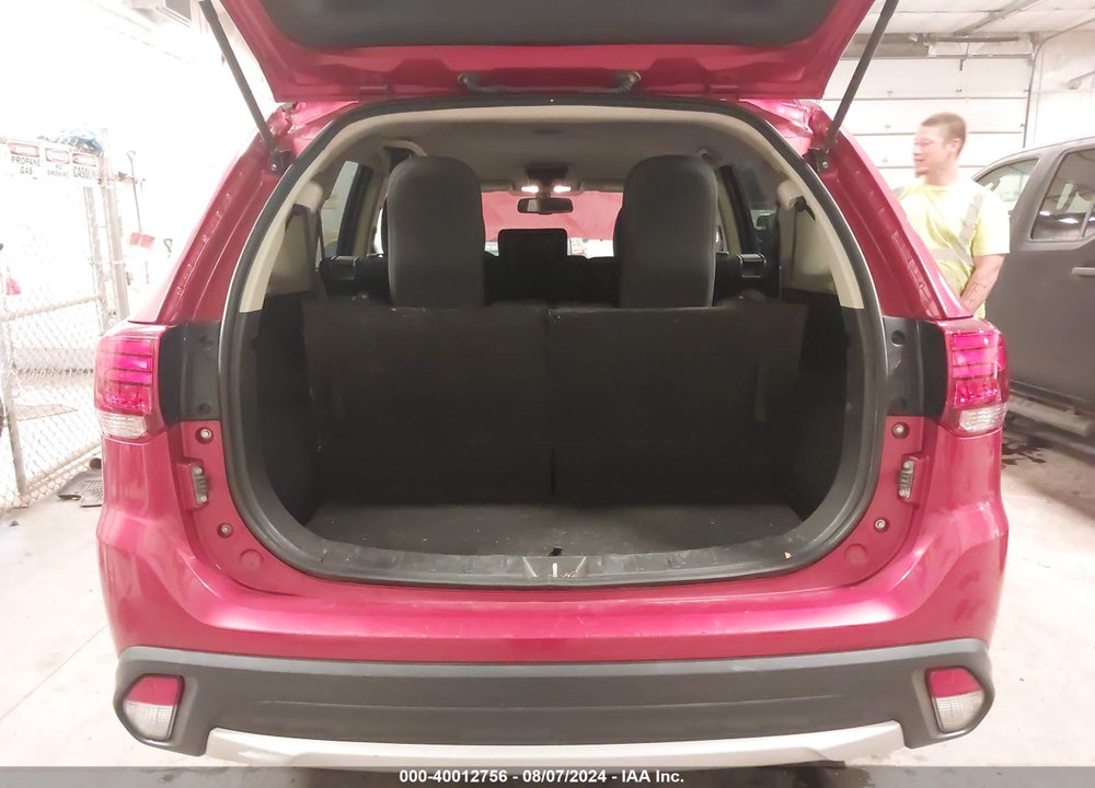 2016 MITSUBISHI OUTLANDER VIN: JA4AZ3A38GZ016273