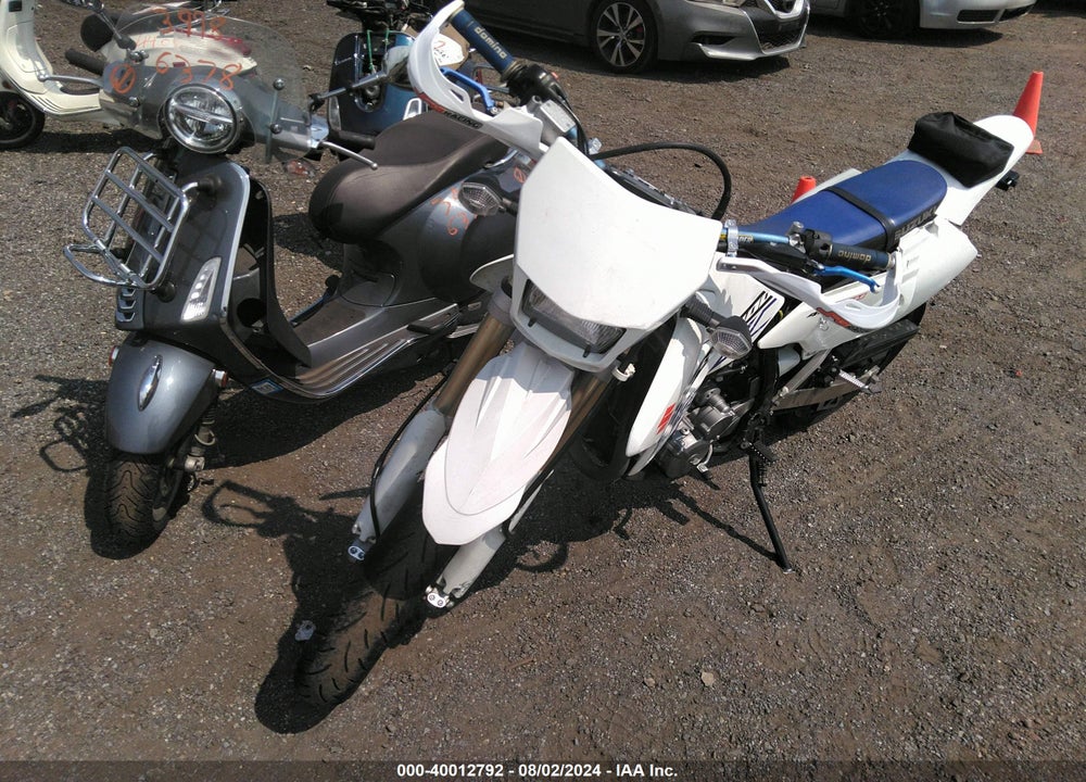 2020 SUZUKI DR-Z400 SM VIN: JS1SK44A9L7100276