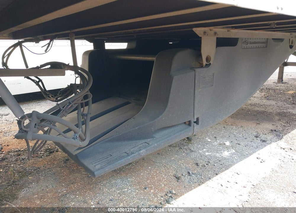 2010 VANGUARD NATIONAL TRAILER UNKNOWN VIN: 5V8VA5327AM002798