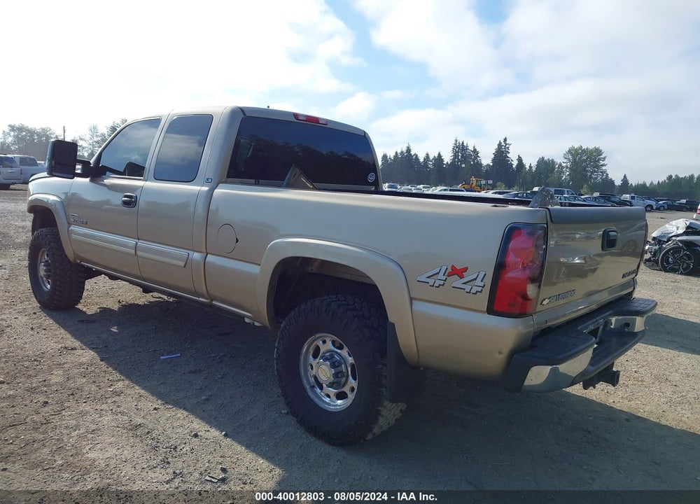 2004 CHEVROLET SILVERADO 2500HD LS/LT/WORK TRUCK VIN: 1GCHK29174E160275