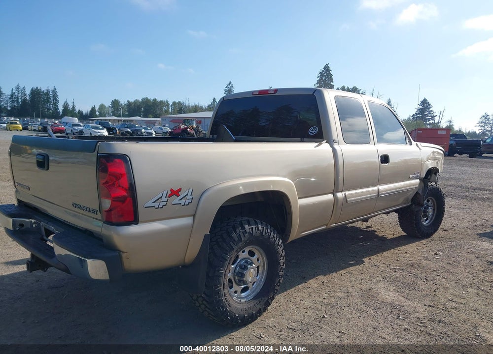2004 CHEVROLET SILVERADO 2500HD LS/LT/WORK TRUCK VIN: 1GCHK29174E160275