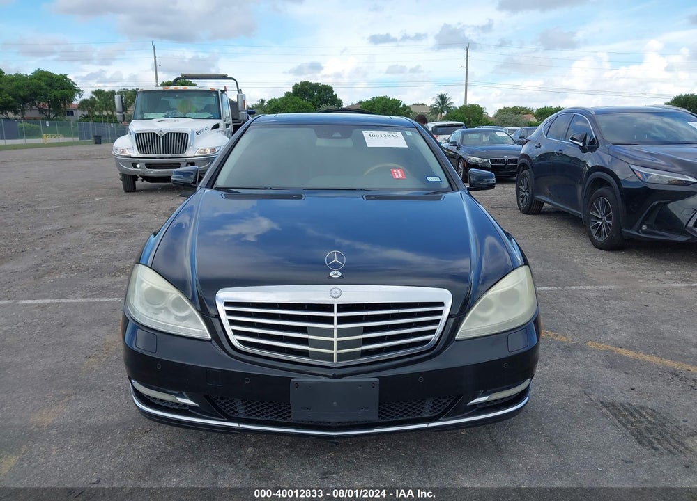 2011 MERCEDES-BENZ S 550 VIN: WDDNG7BB4BA416645