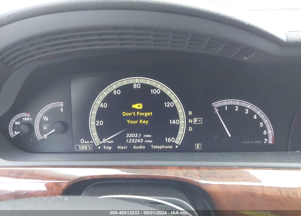 2011 MERCEDES-BENZ S 550 VIN: WDDNG7BB4BA416645