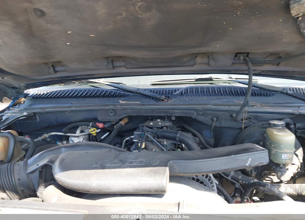 2002 CHEVROLET TAHOE LS VIN: 1GNEC13Z12R152565