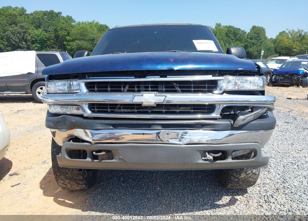 2002 CHEVROLET TAHOE LS VIN: 1GNEC13Z12R152565