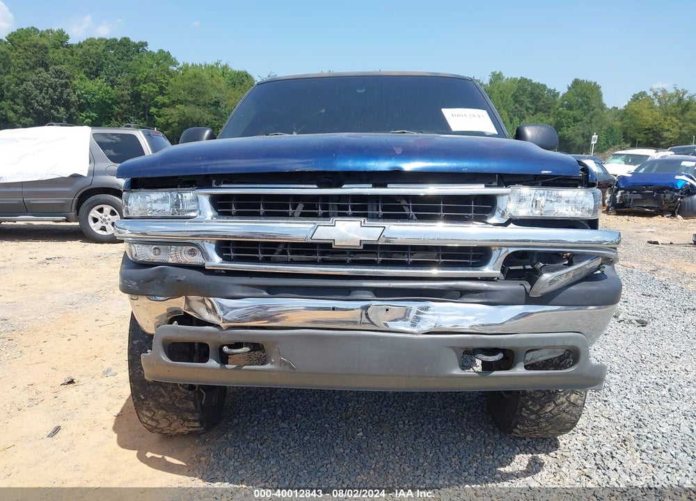2002 CHEVROLET TAHOE LS VIN: 1GNEC13Z12R152565