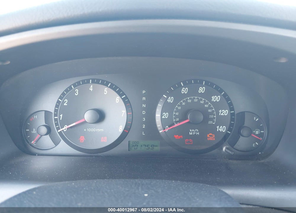 2004 HYUNDAI ELANTRA GLS/GT VIN: KMHDN46D94U823184