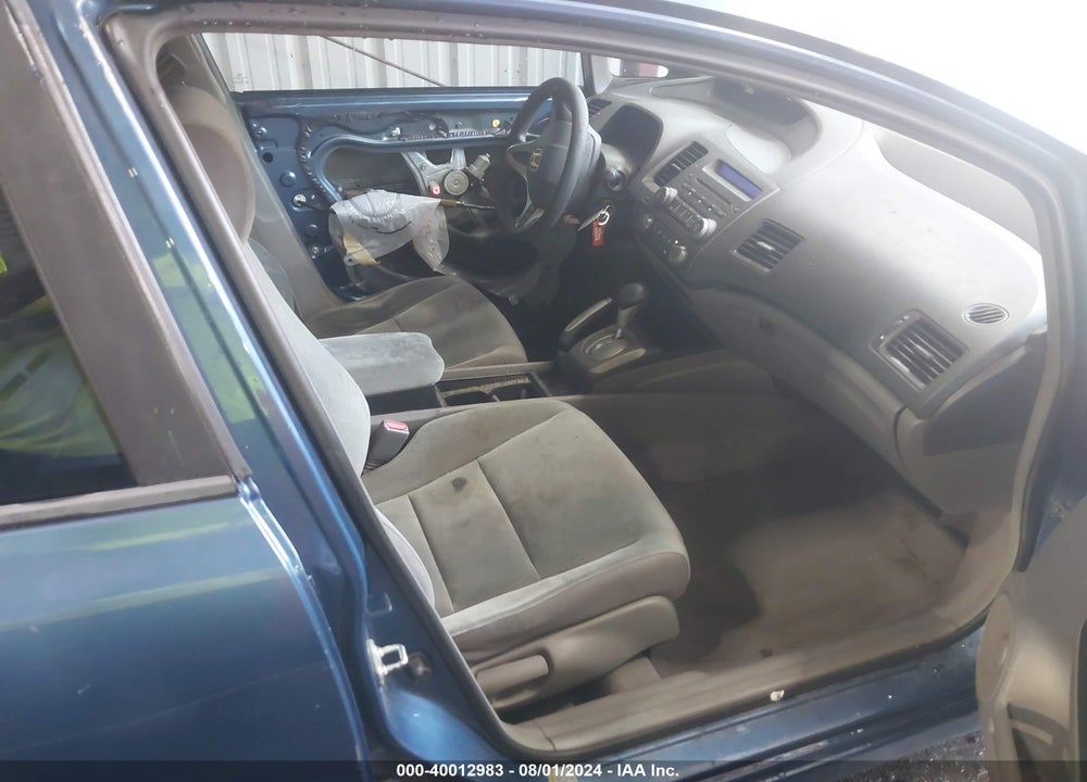 2011 HONDA CIVIC LX VIN: 19XFA1F57BE042952