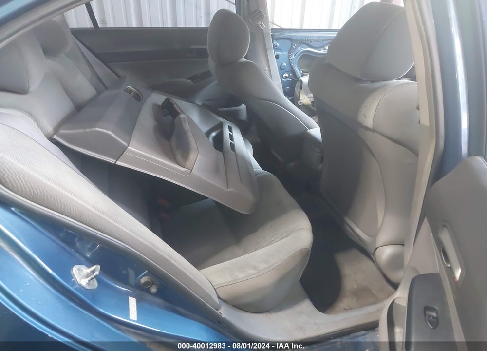 2011 HONDA CIVIC LX VIN: 19XFA1F57BE042952