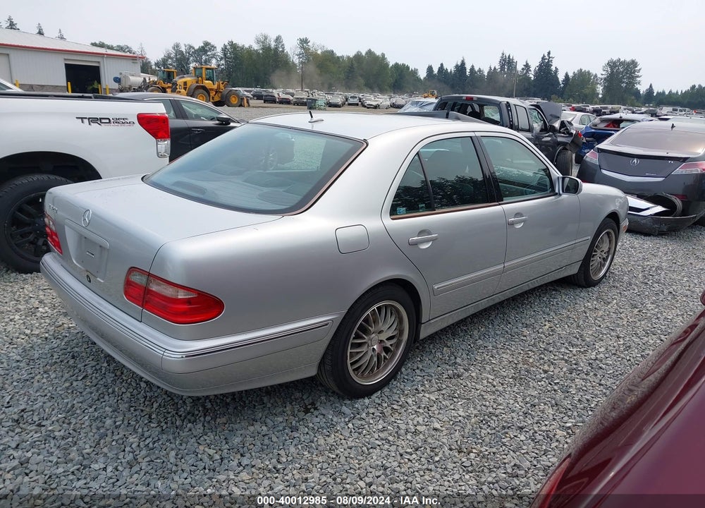 2001 MERCEDES-BENZ E 320 VIN: WDBJF65J61B206628