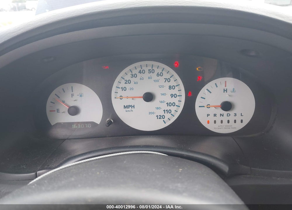 2005 DODGE CARAVAN VIN: 1D4GP25B95B325597