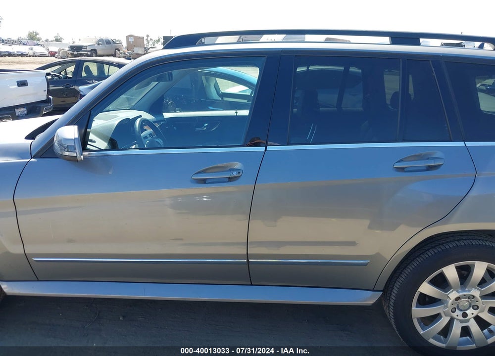 2010 MERCEDES-BENZ GLK 350 VIN: WDCGG5GB6AF443308