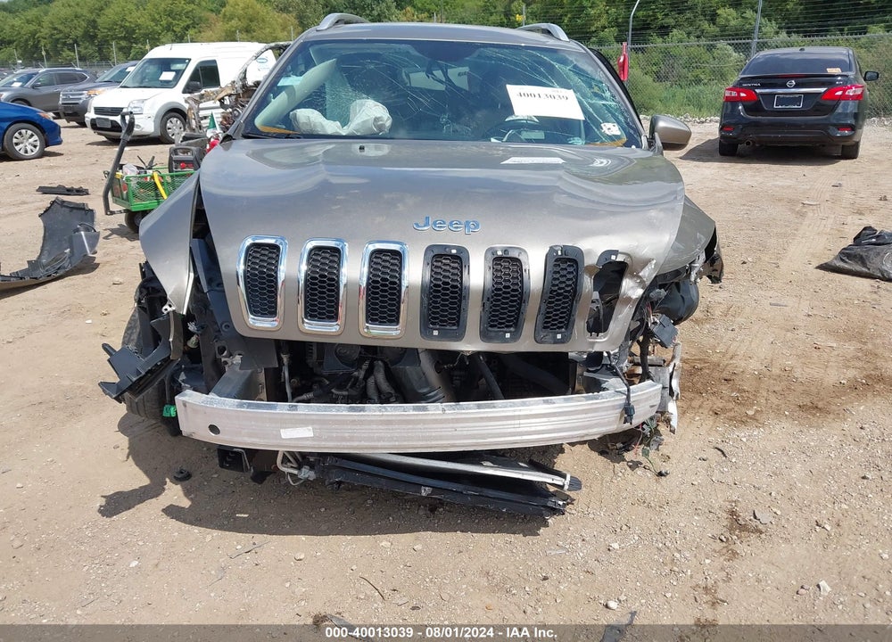 2016 JEEP CHEROKEE LATITUDE VIN: 1C4PJMCB2GW241517