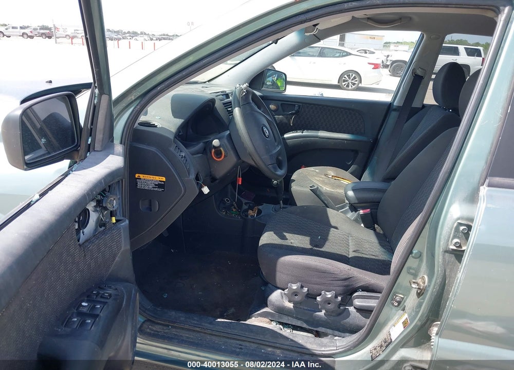 2007 KIA SPORTAGE LX VIN: KNDJF724677311848