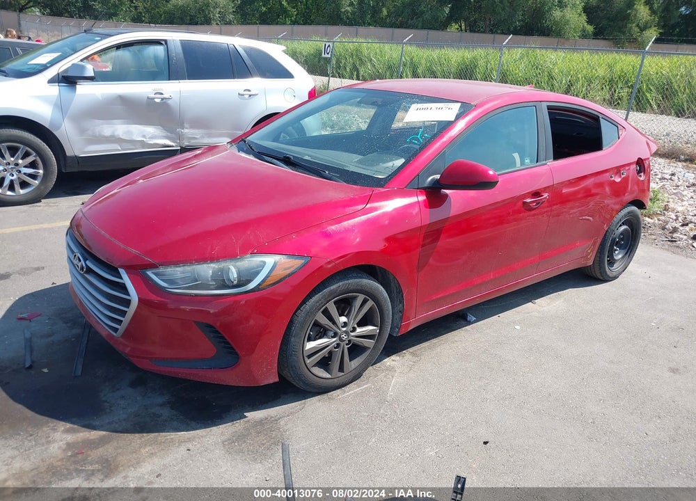 2017 HYUNDAI ELANTRA SE VIN: 5NPD84LF1HH122382