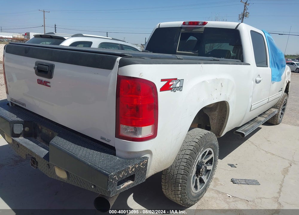 2009 GMC SIERRA 2500HD SLT VIN: 1GTHK63689F121773
