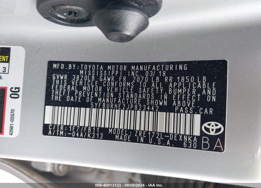 2018 TOYOTA COROLLA LE VIN: 5YFBURHE2JP823442