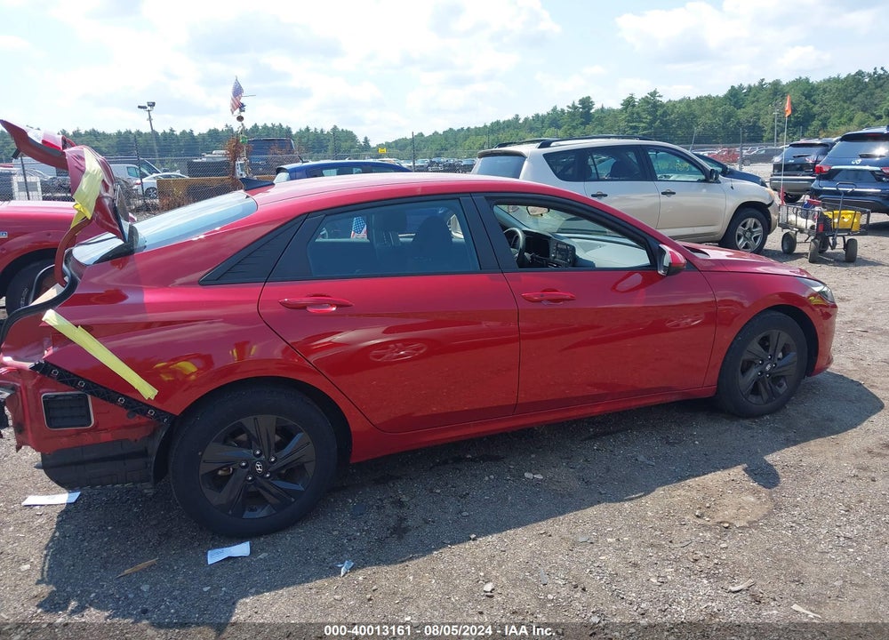 2022 HYUNDAI ELANTRA VIN: KMHLM4AG7NU314549