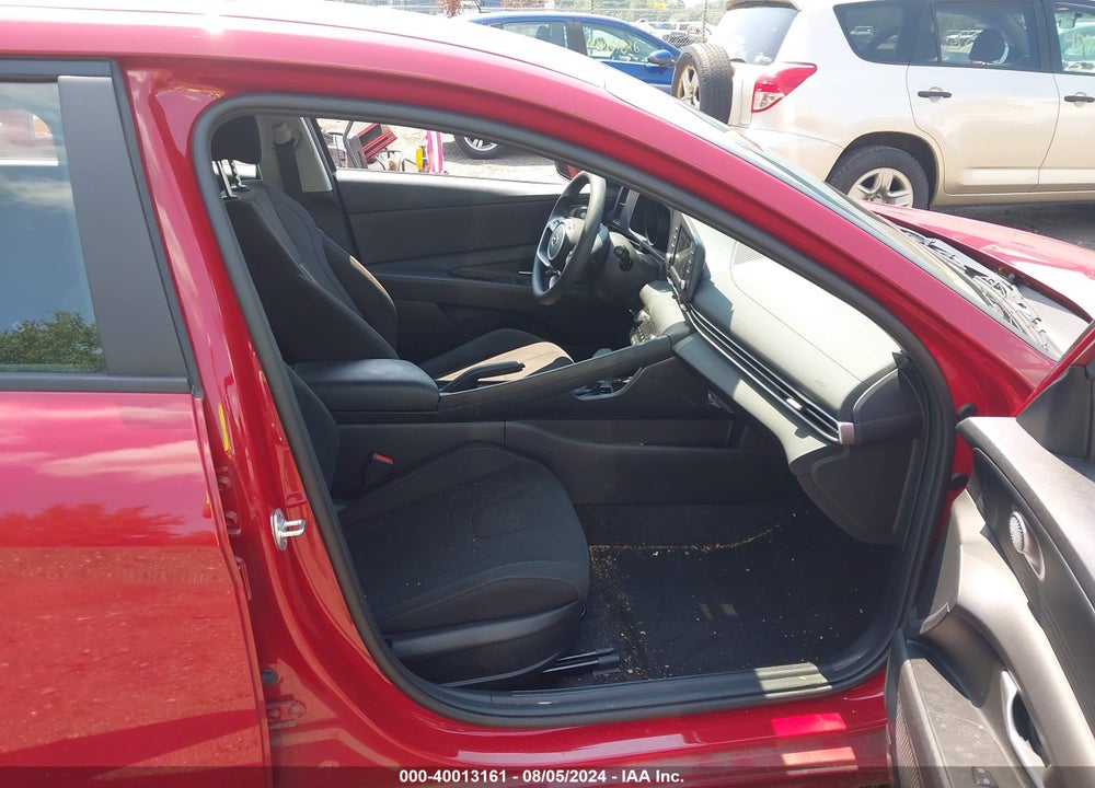 2022 HYUNDAI ELANTRA VIN: KMHLM4AG7NU314549