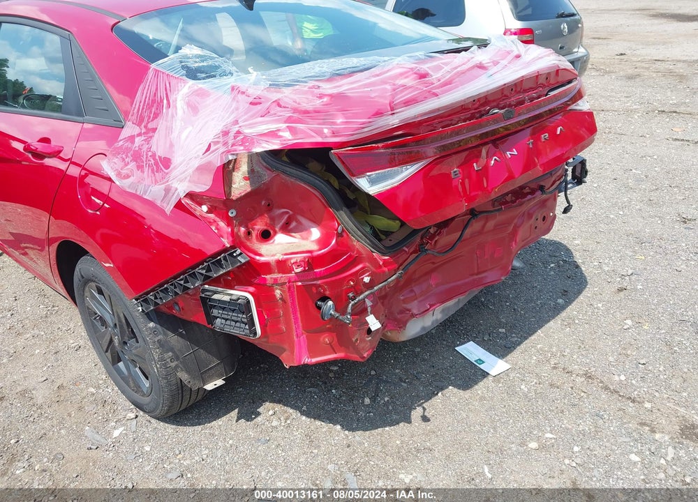 2022 HYUNDAI ELANTRA VIN: KMHLM4AG7NU314549
