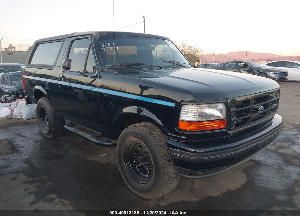 1992 FORD BRONCO U100 VIN: 1FMEU15H6NLA76158