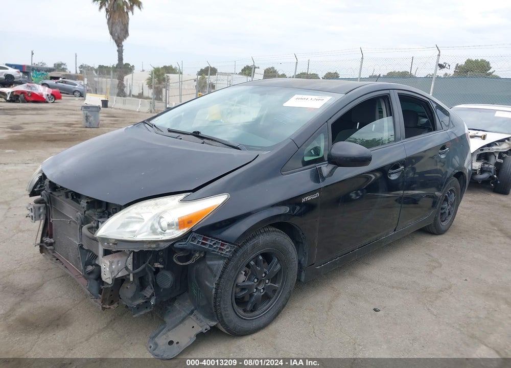 2013 TOYOTA PRIUS TWO VIN: JTDKN3DU3D5598456