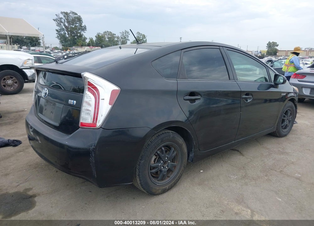 2013 TOYOTA PRIUS TWO VIN: JTDKN3DU3D5598456