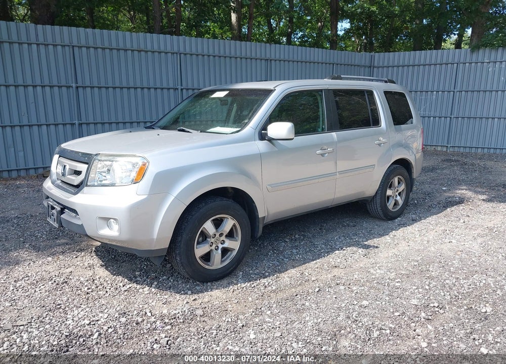 2010 HONDA PILOT EX VIN: 5FNYF3H49AB020468