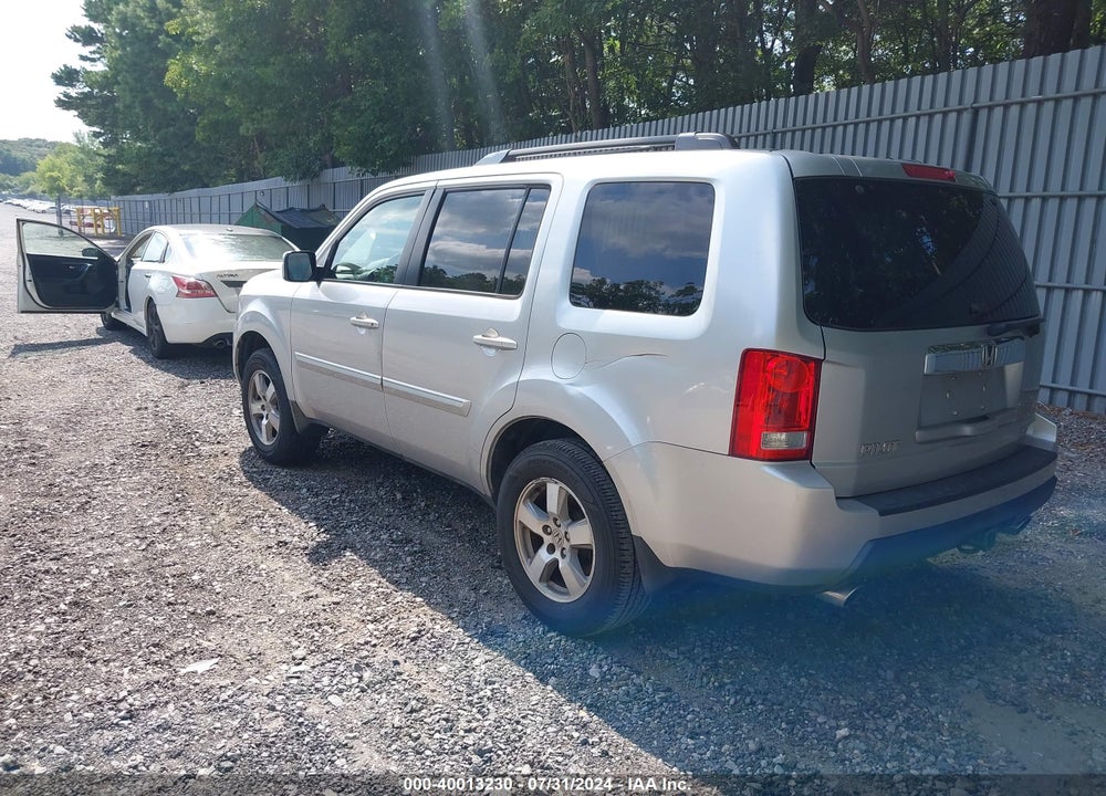 2010 HONDA PILOT EX VIN: 5FNYF3H49AB020468