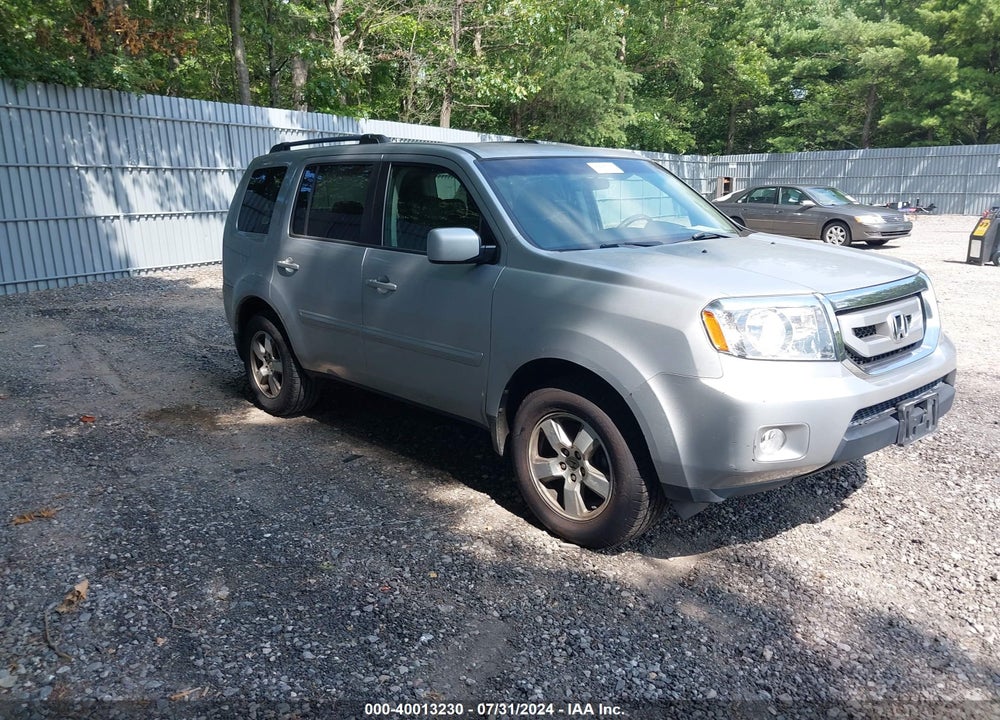 2010 HONDA PILOT EX VIN: 5FNYF3H49AB020468