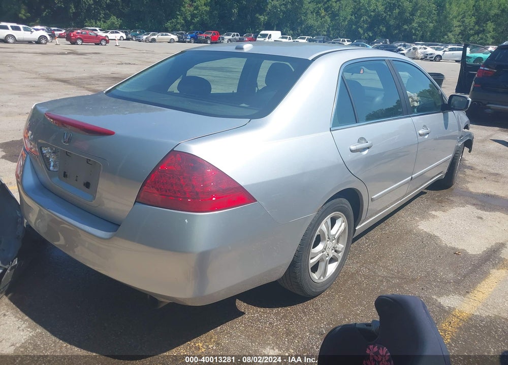 2007 HONDA ACCORD 2.4 EX VIN: 1HGCM56847A078802