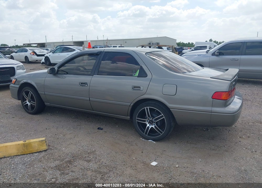 2001 TOYOTA CAMRY CE VIN: 4T1BG22KX1U059061