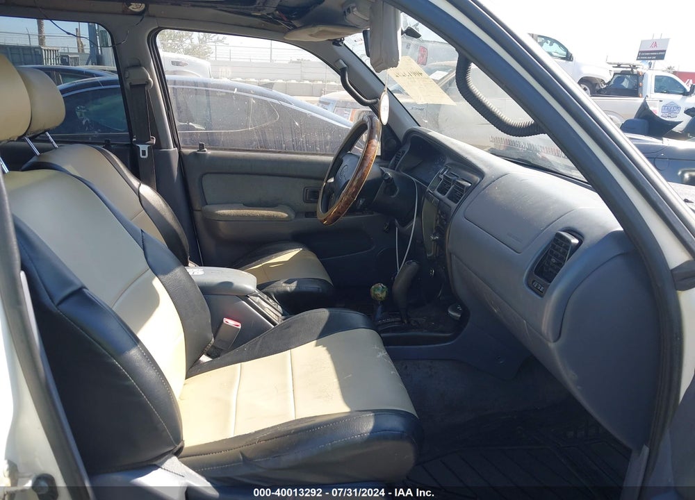 1998 TOYOTA 4RUNNER SR5 V6 VIN: JT3HN86R9W0161369