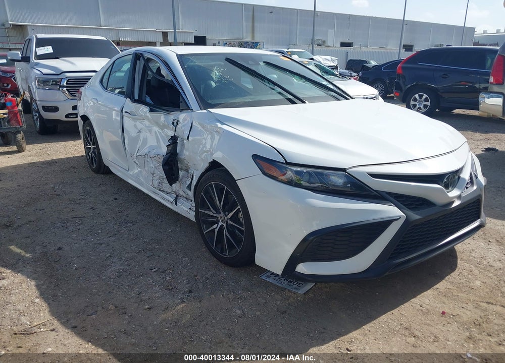 2022 TOYOTA CAMRY SE VIN: 4T1G11AK1NU717536
