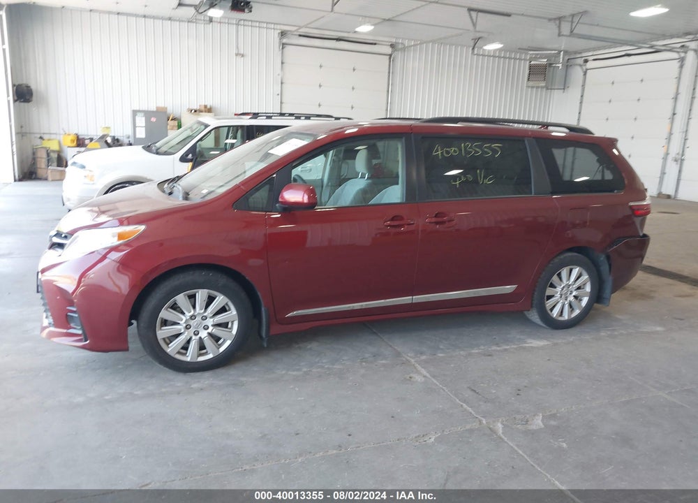 2019 TOYOTA SIENNA LE 8 PASSENGER VIN: 5TDKZ3DC4KS015850