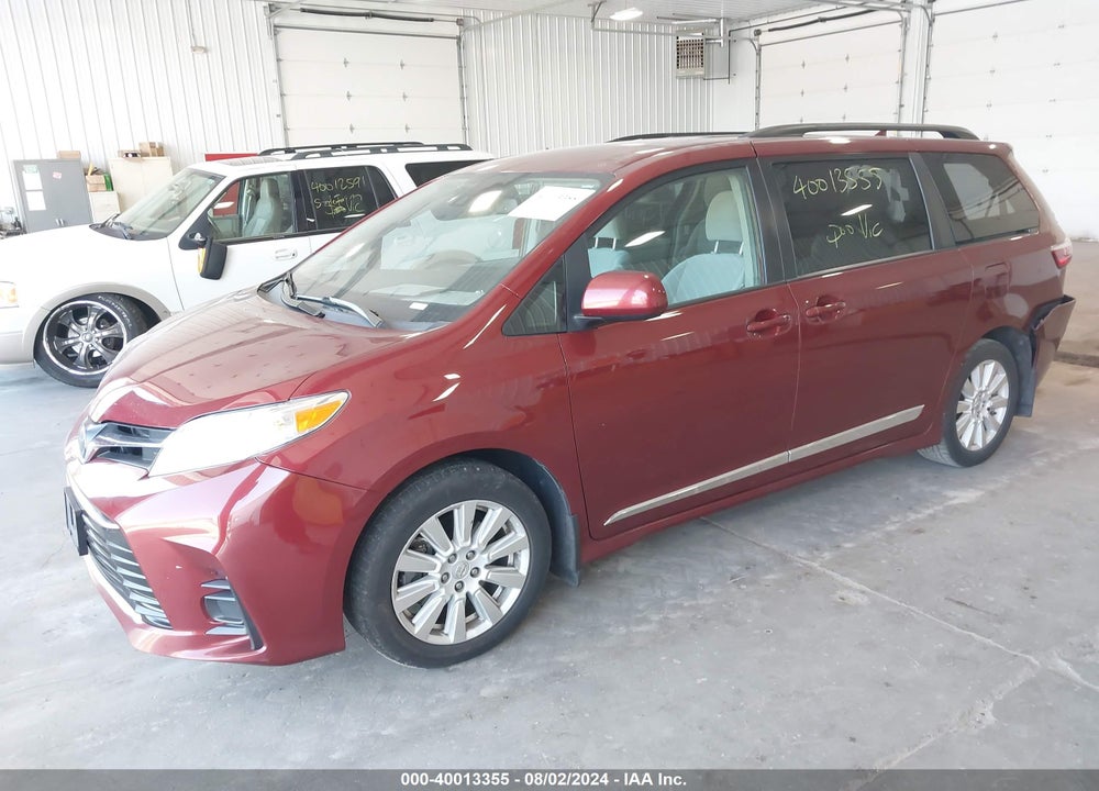 2019 TOYOTA SIENNA LE 8 PASSENGER VIN: 5TDKZ3DC4KS015850