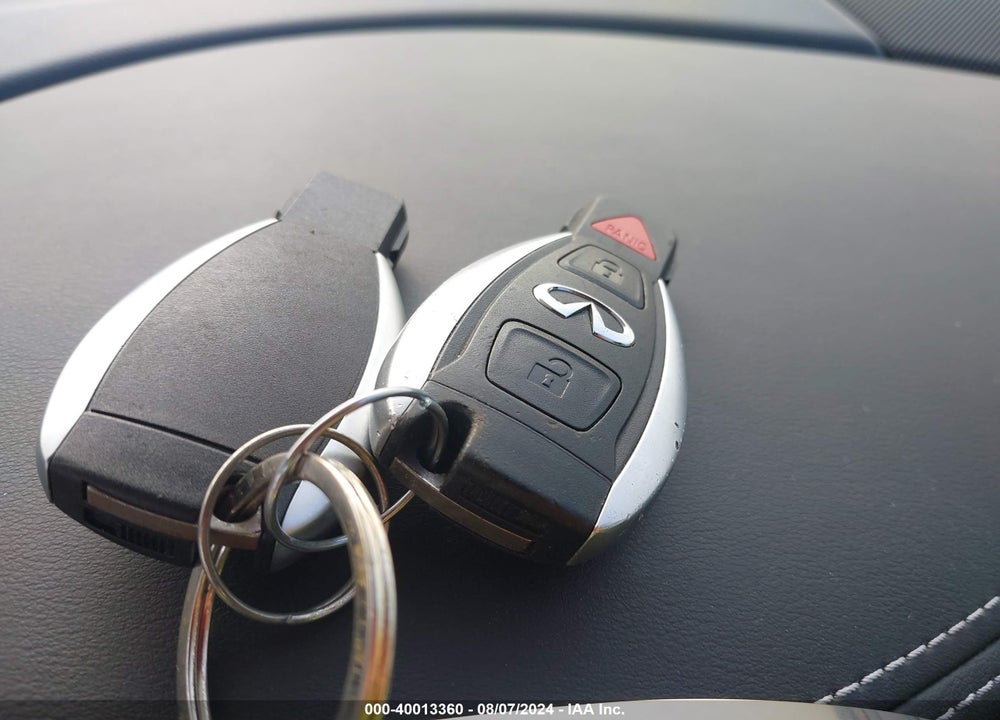 2018 INFINITI QX30 PREMIUM VIN: SJKCH5CP3JA054543