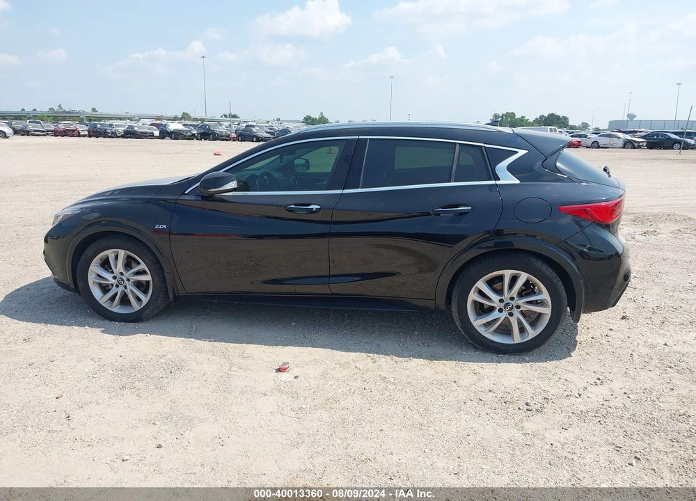 2018 INFINITI QX30 PREMIUM VIN: SJKCH5CP3JA054543