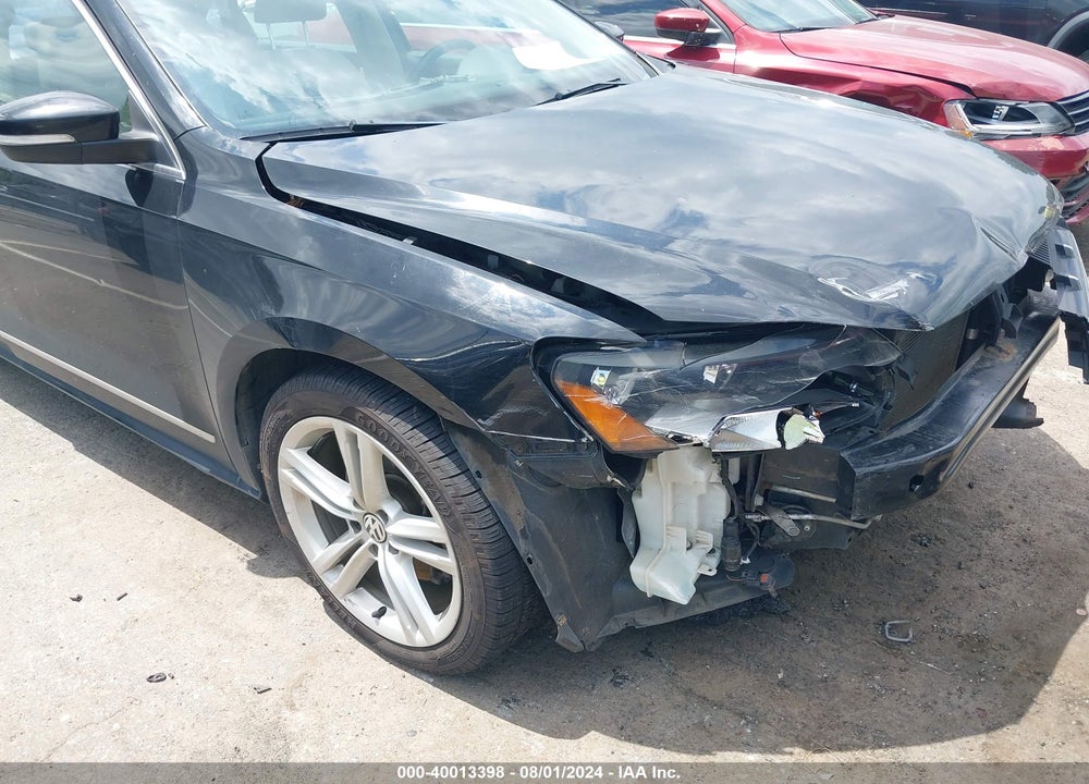 2013 VOLKSWAGEN PASSAT 2.0L TDI SEL PREMIUM VIN: 1VWCN7A35DC136884
