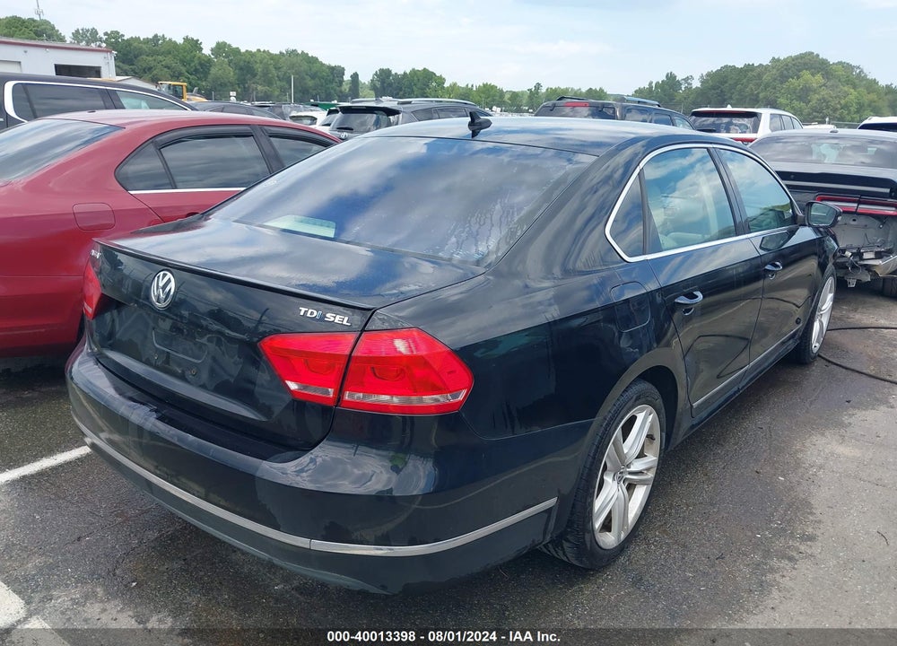2013 VOLKSWAGEN PASSAT 2.0L TDI SEL PREMIUM VIN: 1VWCN7A35DC136884