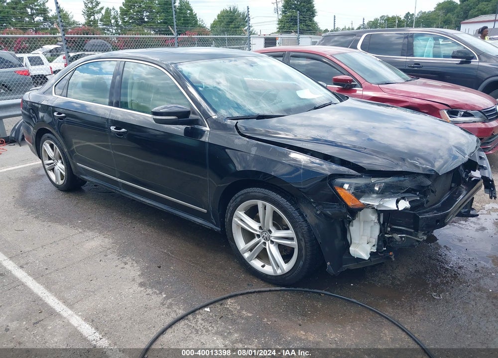 2013 VOLKSWAGEN PASSAT 2.0L TDI SEL PREMIUM VIN: 1VWCN7A35DC136884