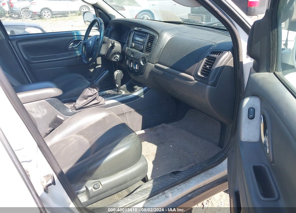 2005 MAZDA TRIBUTE S VIN: 4F2CZ06125KM34113
