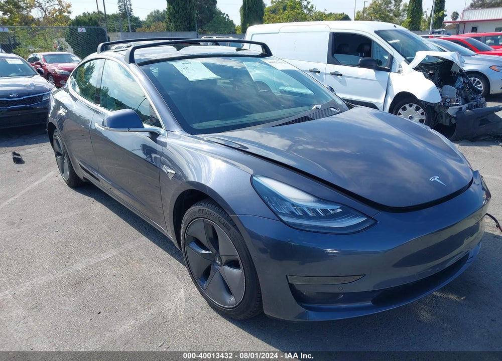 2020 TESLA MODEL 3 STANDARD RANGE PLUS REAR-WHEEL DRIVE/STANDARD RANGE REAR-WHEEL DRIVE VIN: 5YJ3E1EA5LF703167