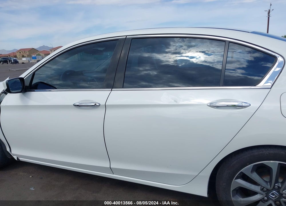 2015 HONDA ACCORD SPORT VIN: 1HGCR2F56FA207045