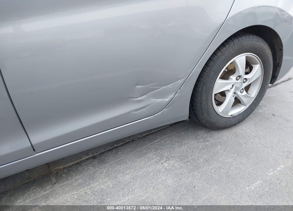 2014 HYUNDAI ELANTRA SE VIN: KMHDH4AE0EU117892