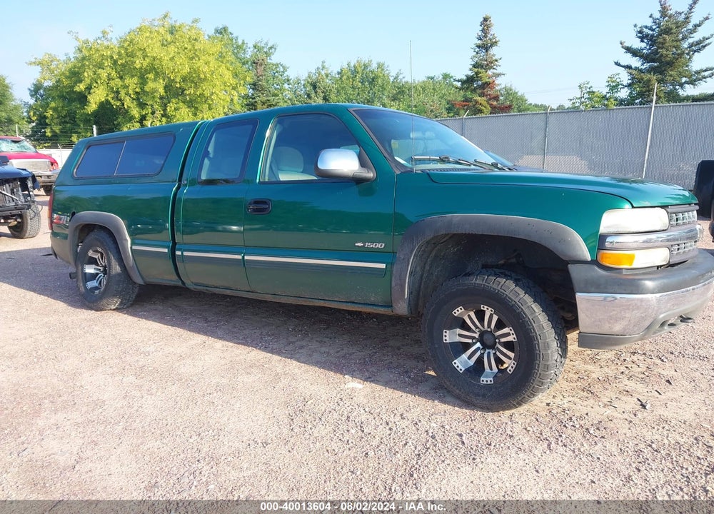1999 CHEVROLET SILVERADO 1500 LS VIN: 2GCEK19T0X1226928
