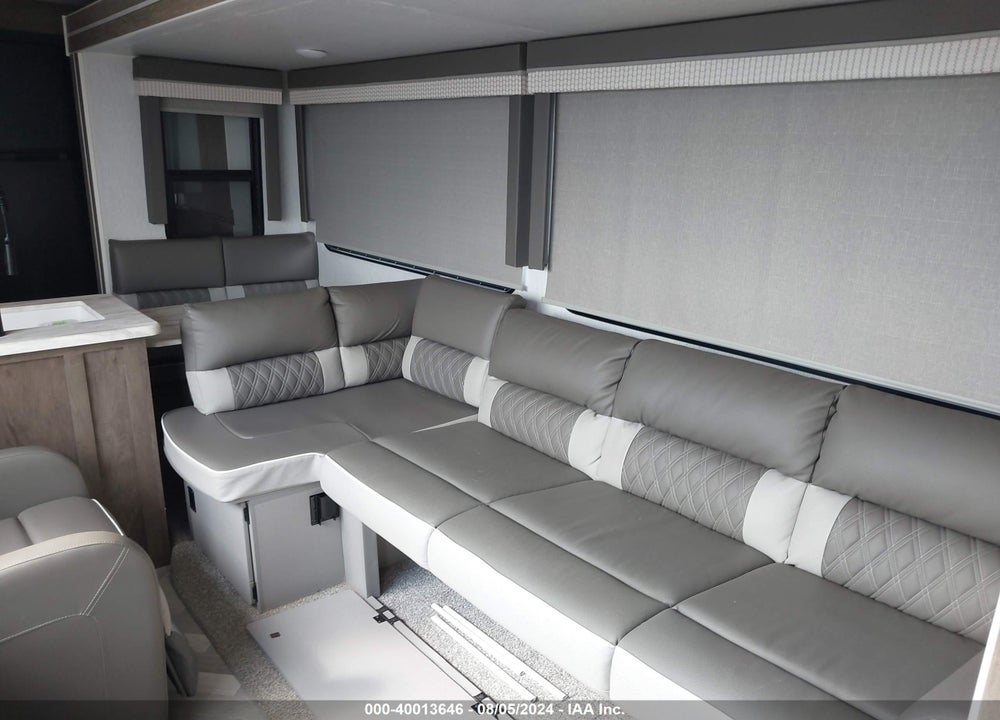 2022 FOREST RIVER OTHER VIN: 4X4TSMC23NA333154